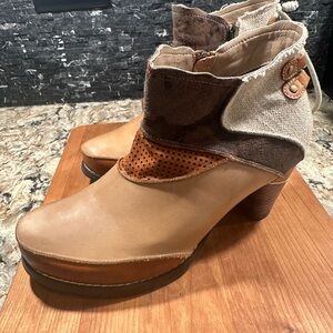 Corkys Elite Rags Boots Size 7 Patchwork Leather Ankle Bootie